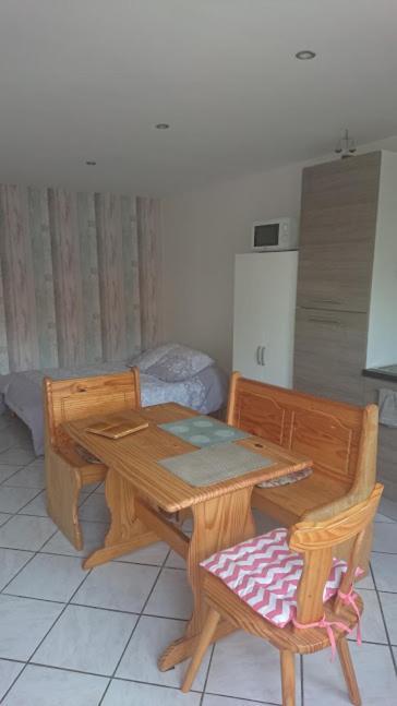 Studio Apartment Оданж Екстериор снимка